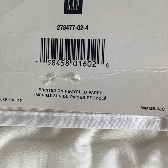 GAP White Women Jeans with Blue Accents - Picture 14 of 15